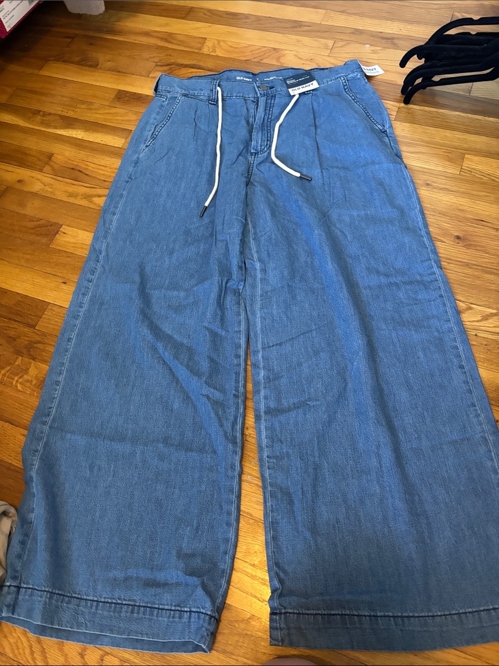 Old Navy Wide-Leg Drawstring Jeans in Blue